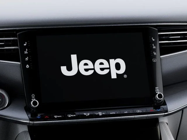 New 2026 Bright White Clear-Coat Exterior Paint Jeep  image 18