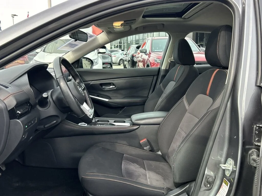 Used 2022  Nissan SR CVT [Low Mileage   Dilawri Certified] image 19