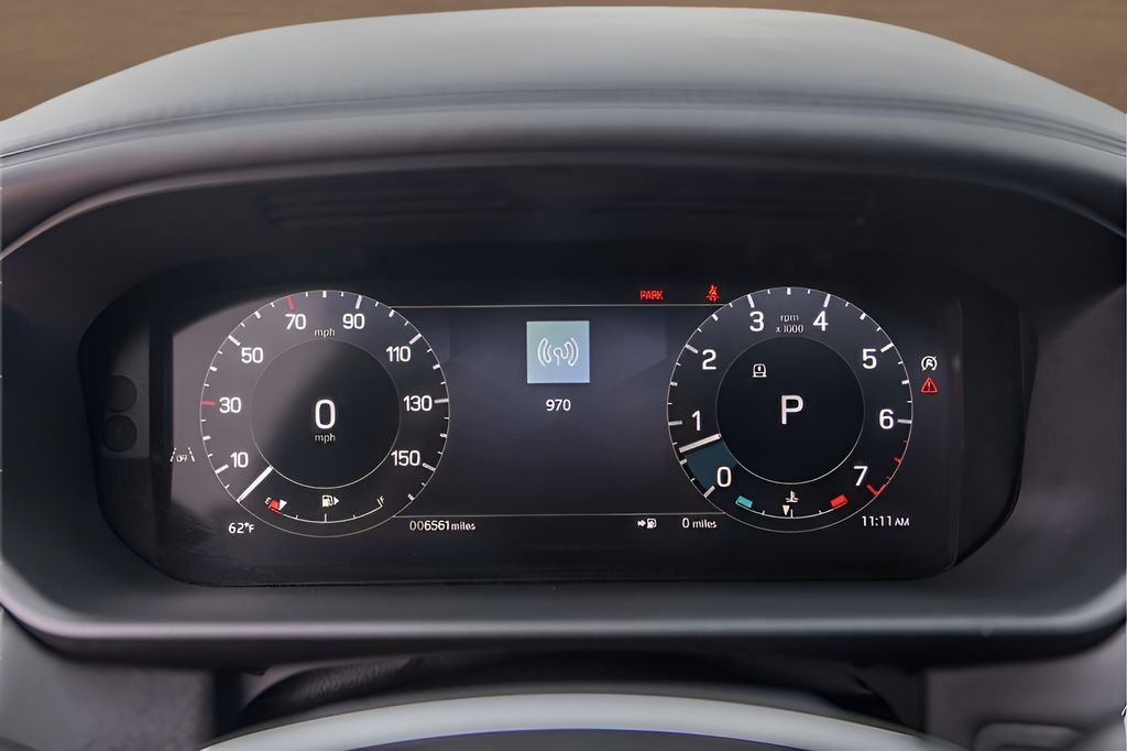 2024 Land Rover Discovery Metropolitan Edition - Photo 14