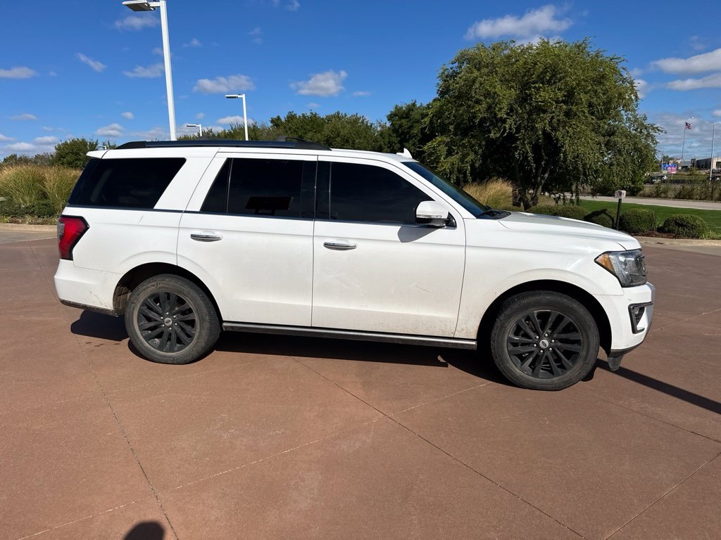 Used 2019 White Ford Limited image 11