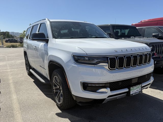 2024 Jeep Wagoneer Series II 4WD's photo