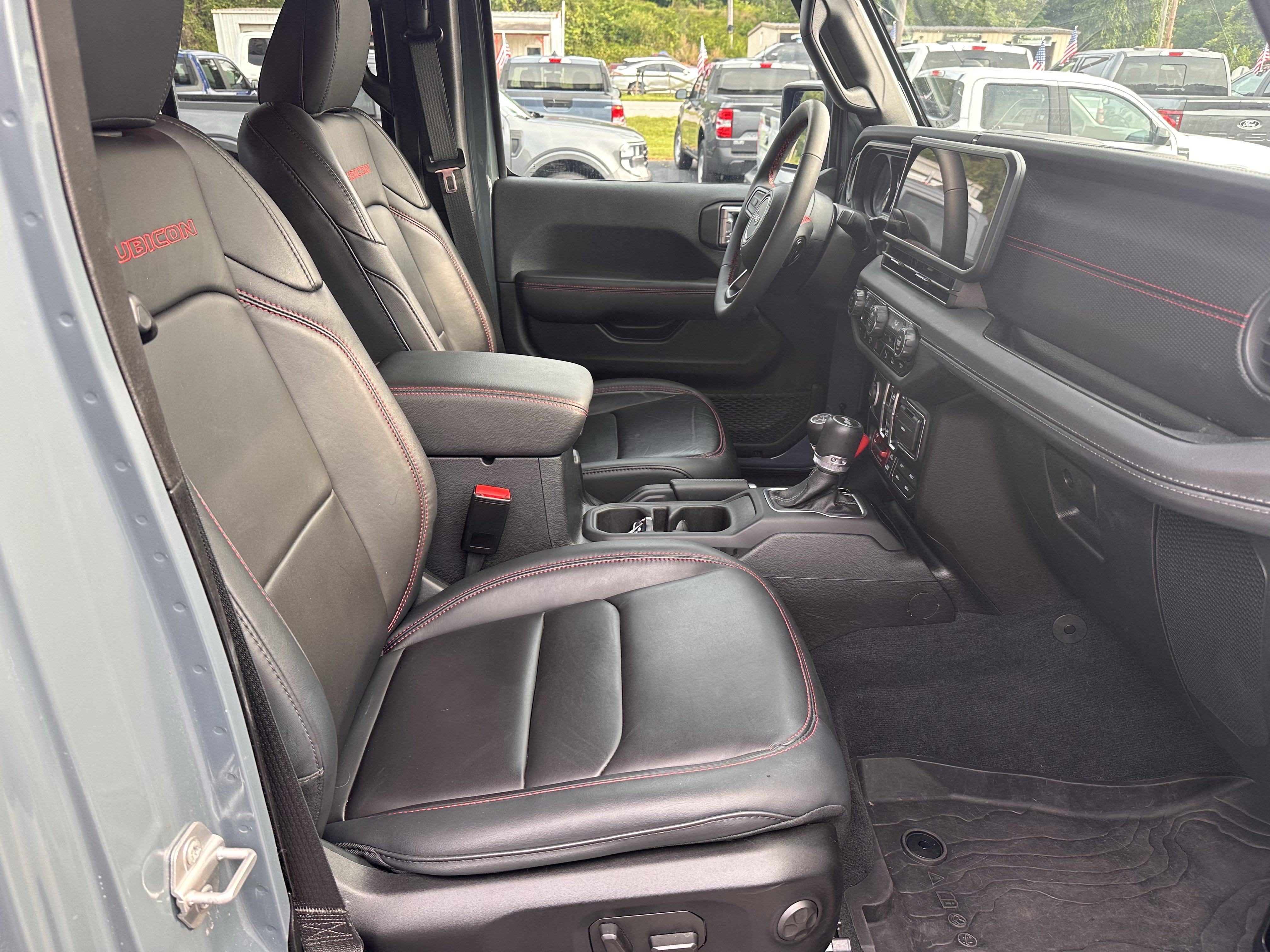 Certified Used 2024 Anvil Clearcoat Jeep Rubicon X image 14