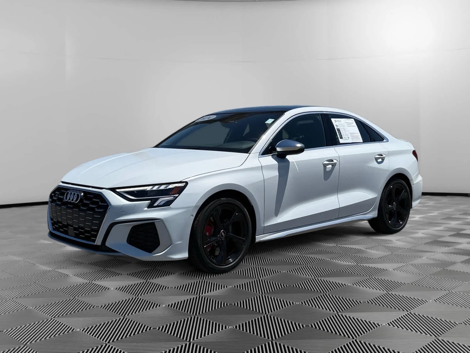 2024 Audi S3 2.0 TFSI Premium Plus quattro S tronic's photo