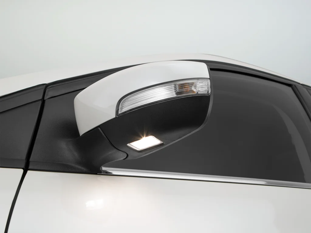 Used 2017 White Ford Titanium image 61