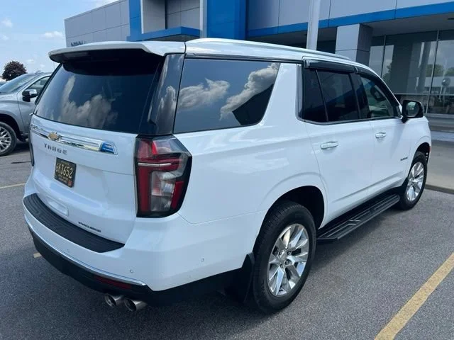 Used 2024 Summit White Chevrolet Premier image 4