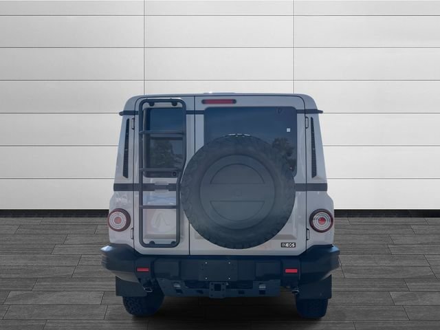 New 2025 Scottish White INEOS Fieldmaster Edition image 4