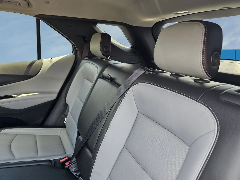Used 2019 NIGHTFALL GRAY METALLIC Chevrolet Premier image 33