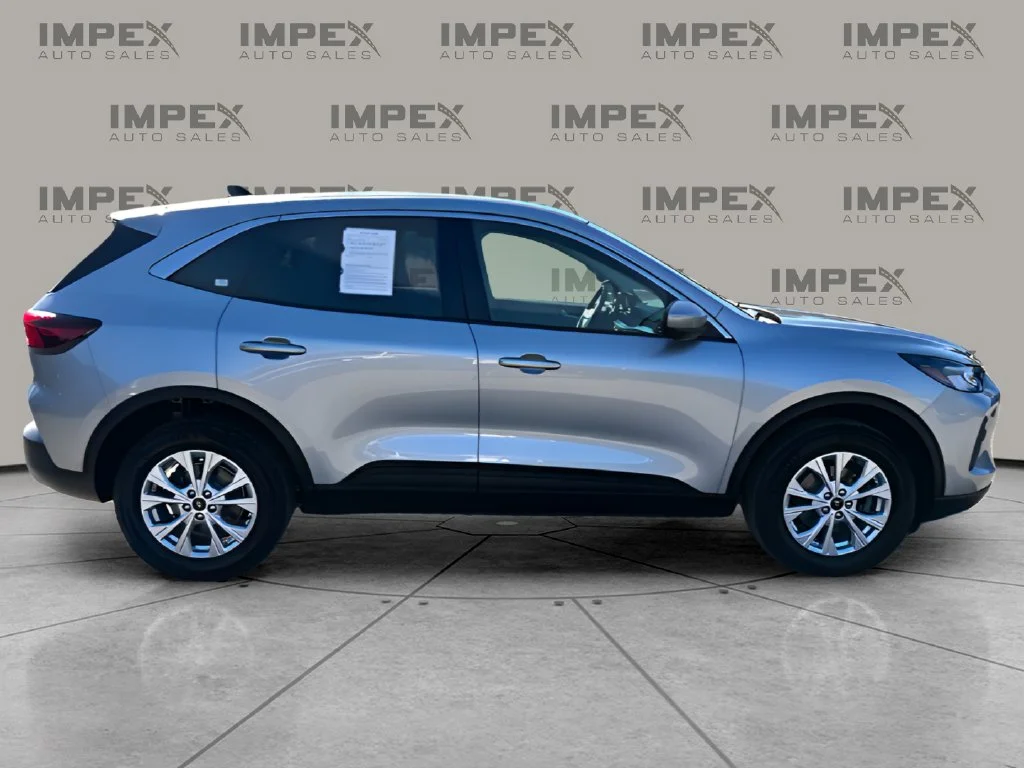 Used 2024 Silver Ford Active image 6