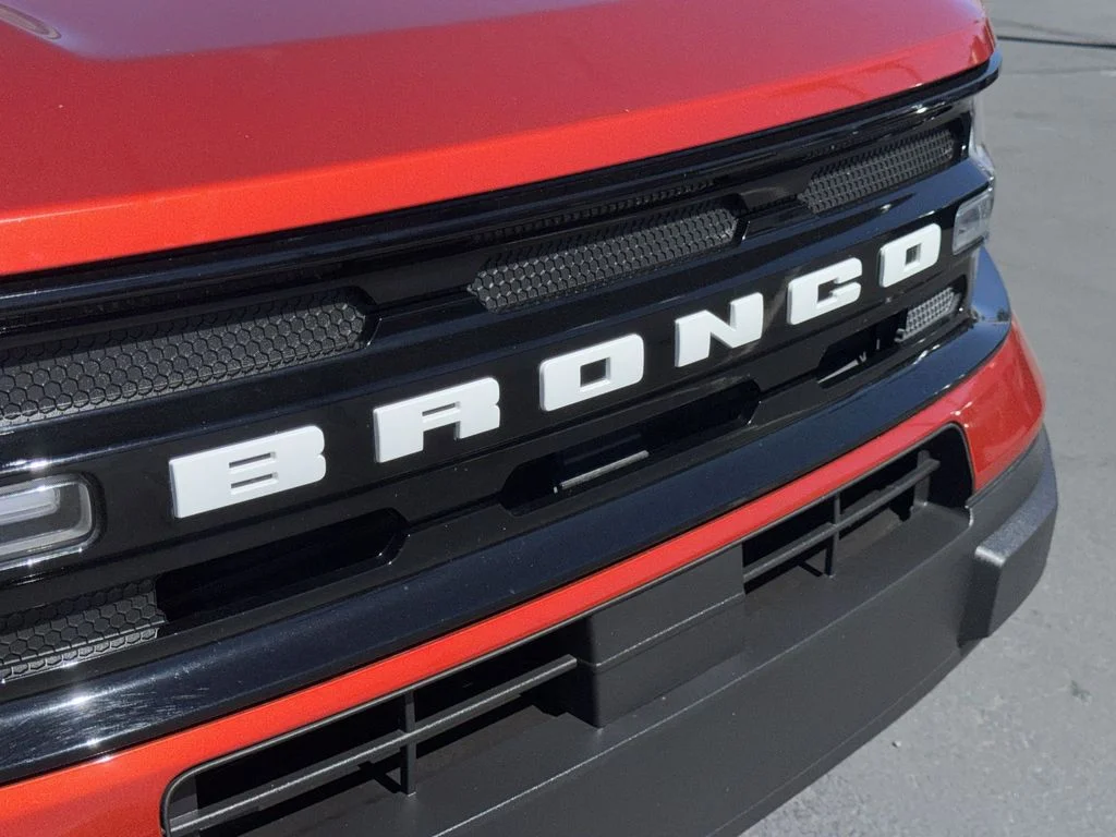 Used 2023 Red Ford Outer Banks image 31