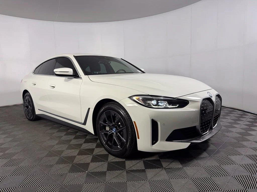 Certified Used 2024 White BMW eDrive35 image 4