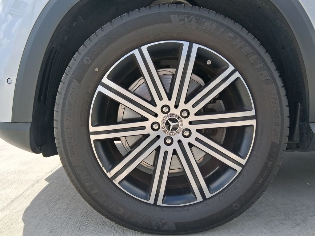 Certified Used 2025 Silver Mercedes-Benz GLE 350 image 27