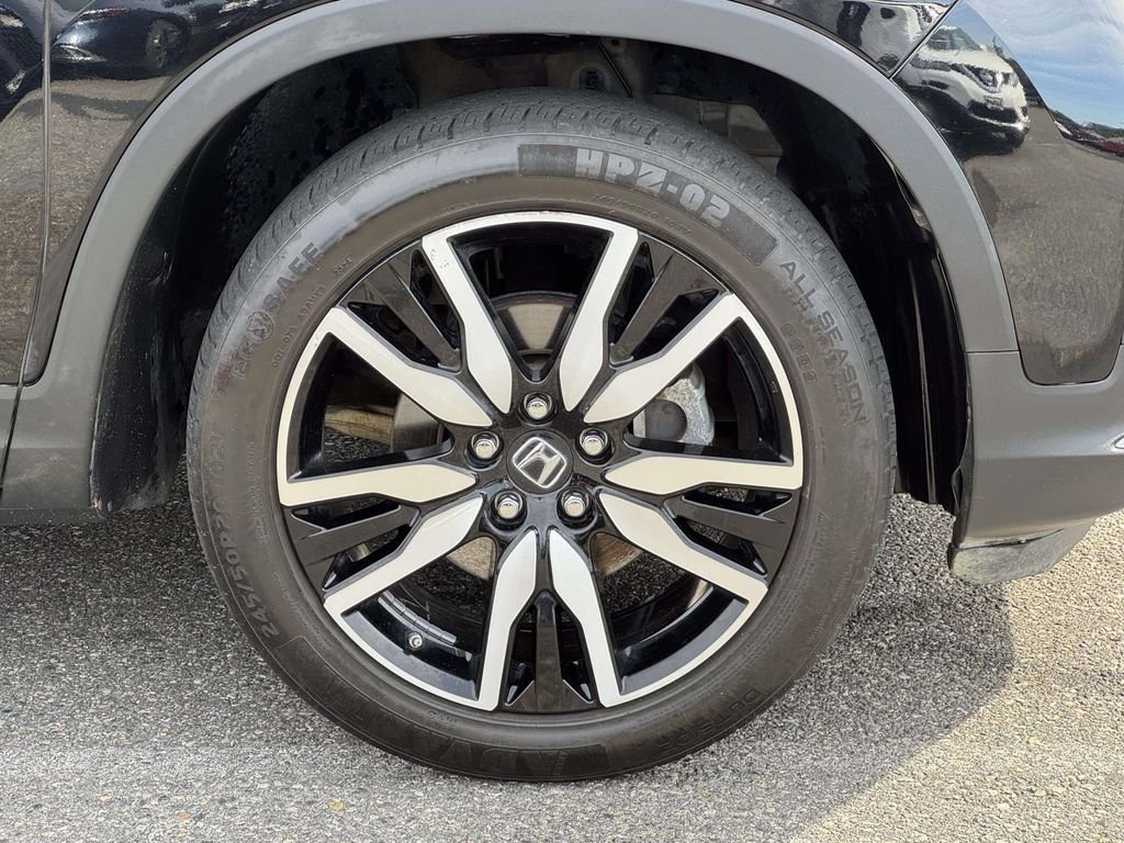 Used 2022 Black Honda Touring image 12