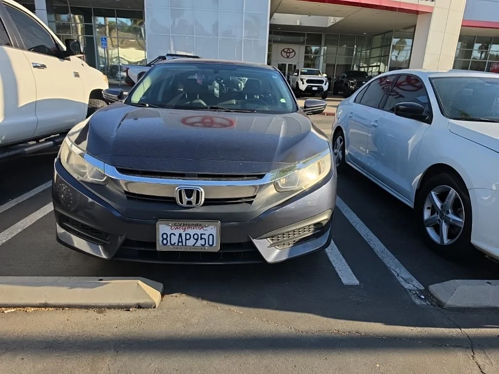 2HGFC2F57HH576340