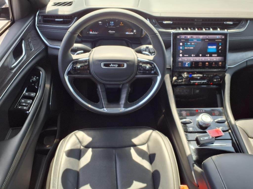2024 Jeep Grand Cherokee Overland - Photo 5