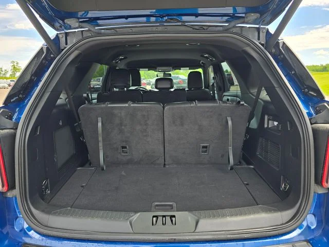 Used 2023 Blue Ford ST-Line image 11