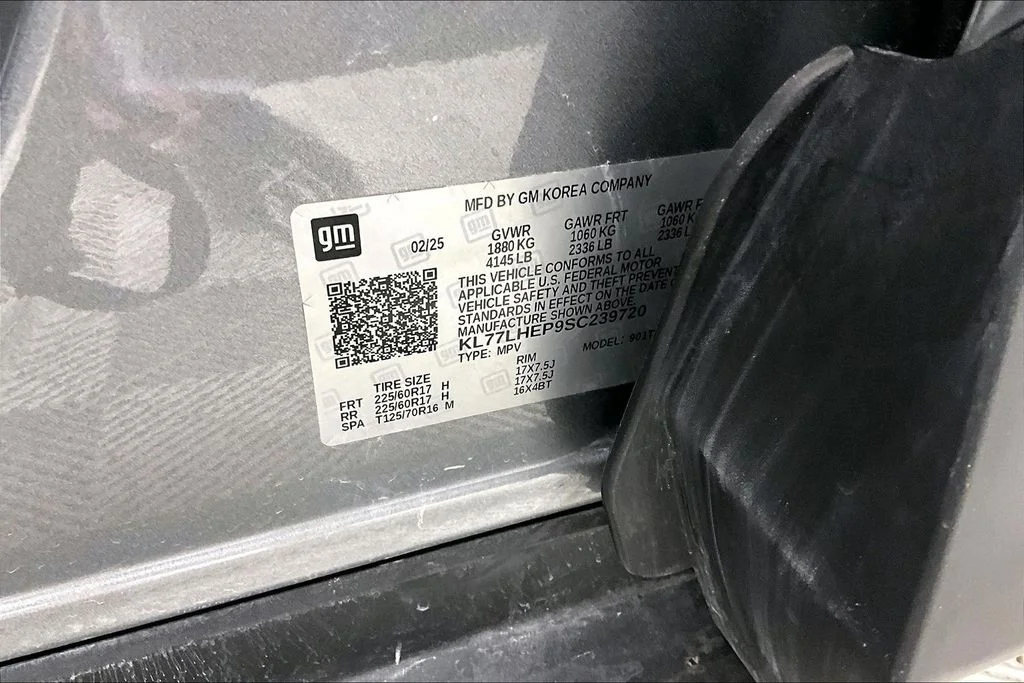 Certified Used 2025 Sterling Gray Metallic Chevrolet LT image 26