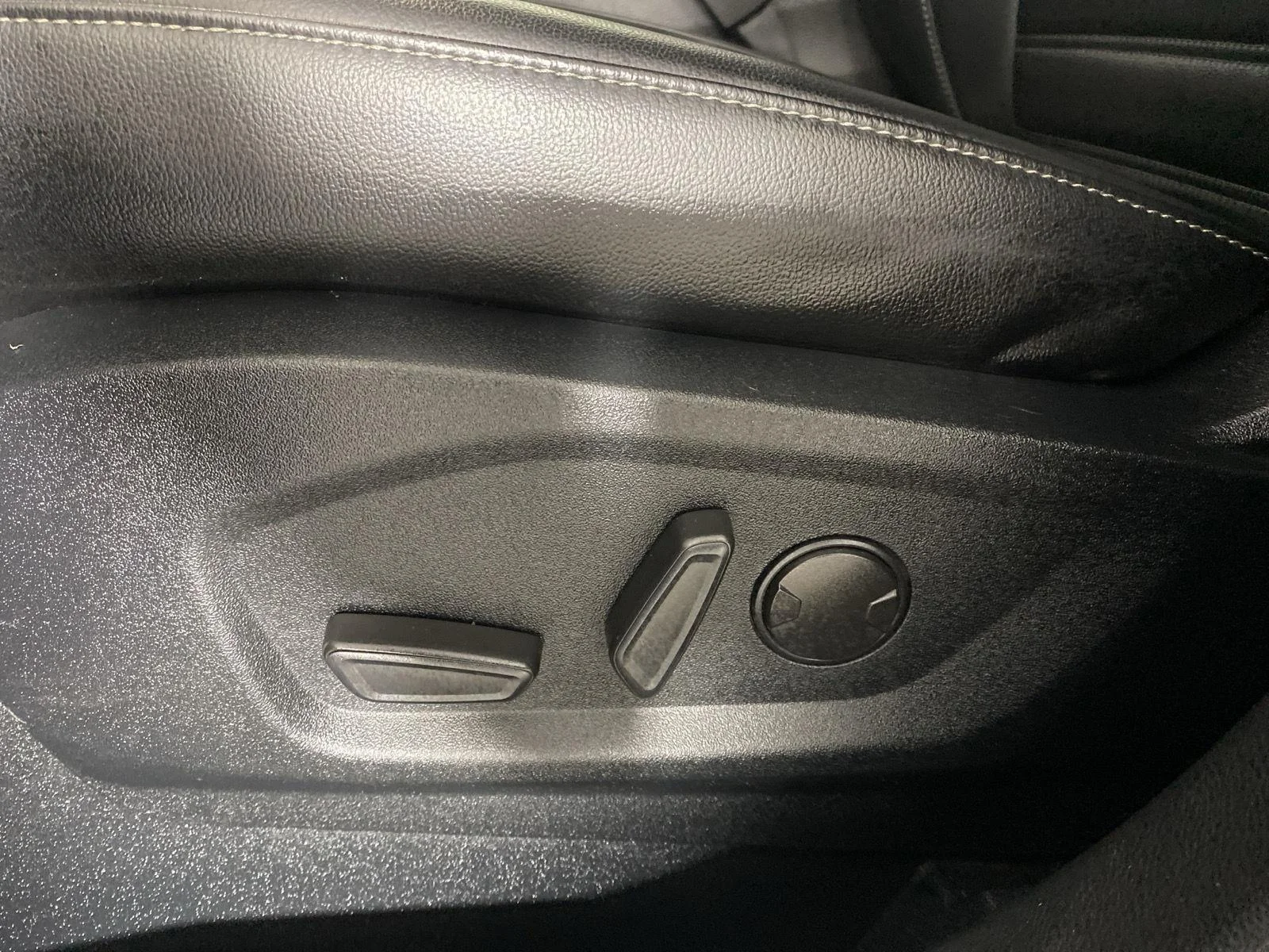 Used 2020 Atlas Blue Ford SEL image 14