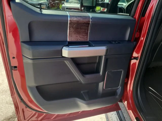 Used 2022 Red Ford Lariat image 12