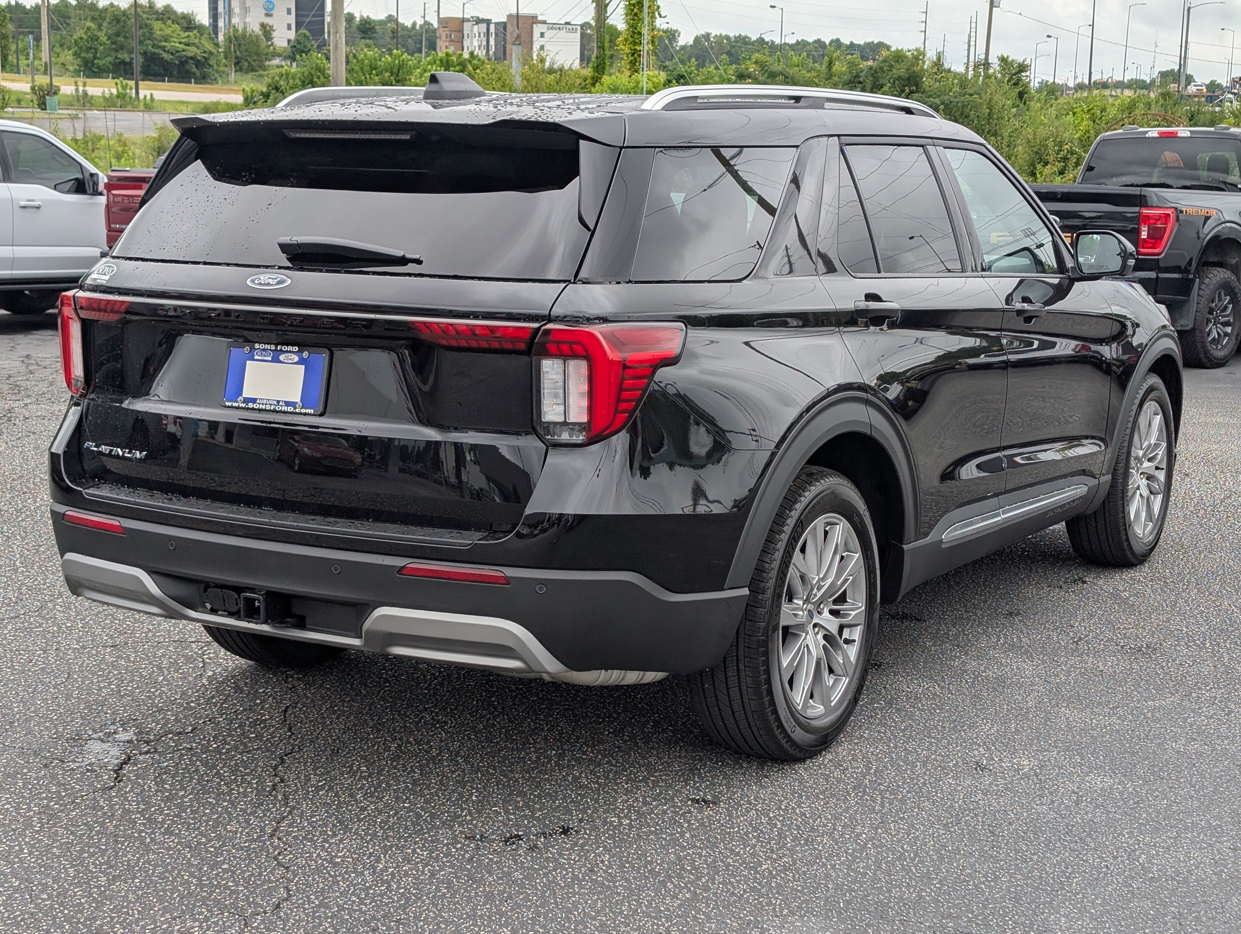 New 2026 Agate Black Metallic FORD Platinum™ image 9
