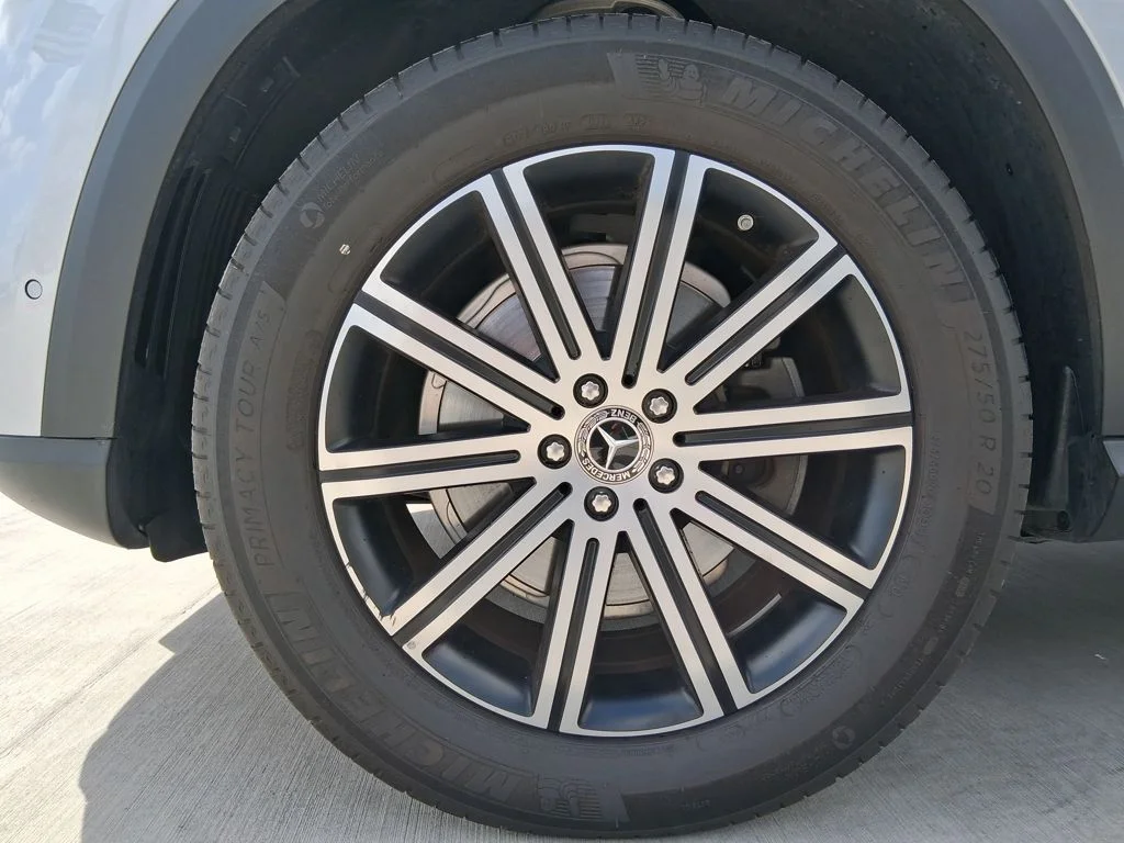 Certified Used 2025 Silver Mercedes-Benz GLE 350 image 27