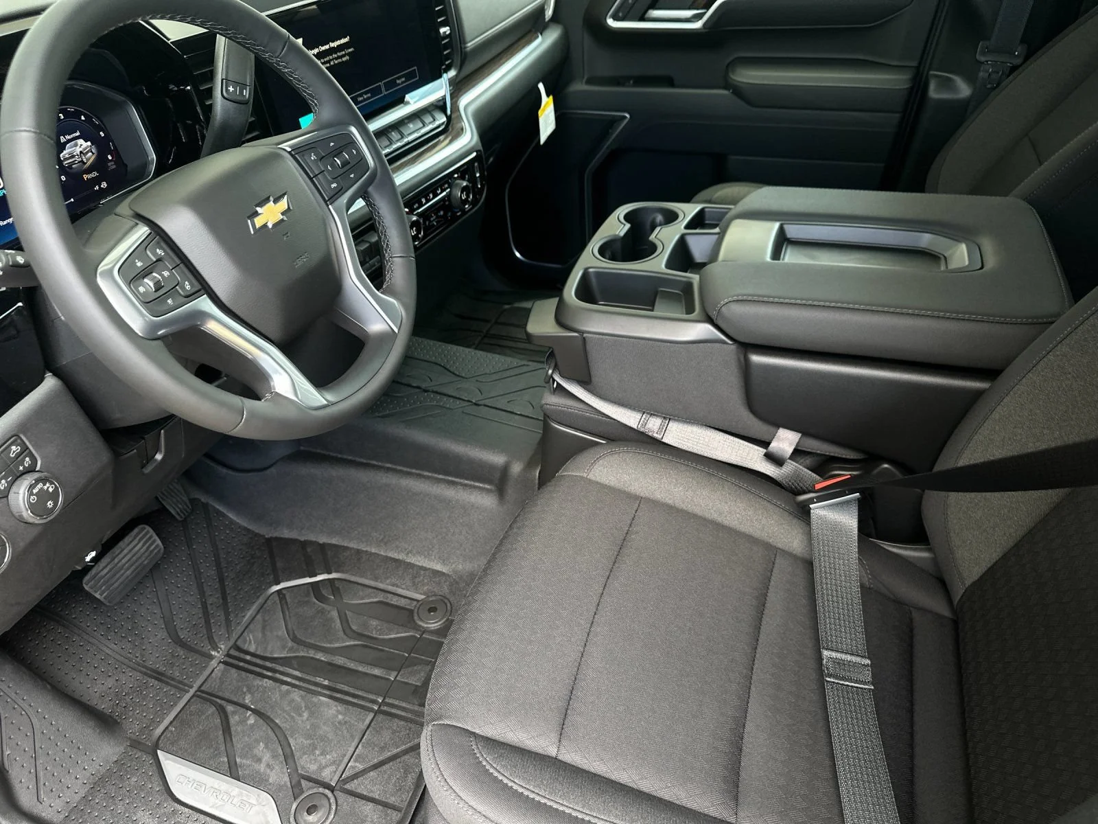 2026 Chevrolet Silverado 1500 LT - Photo 10