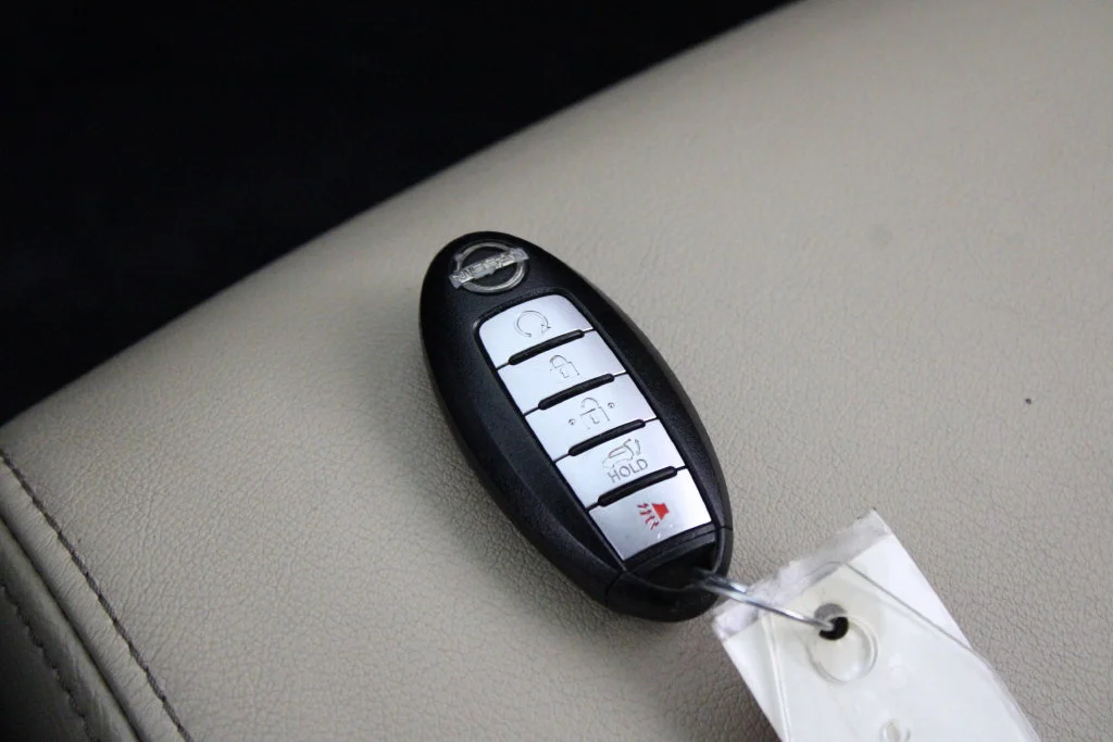 Certified Used 2023 Blue Nissan SL image 32