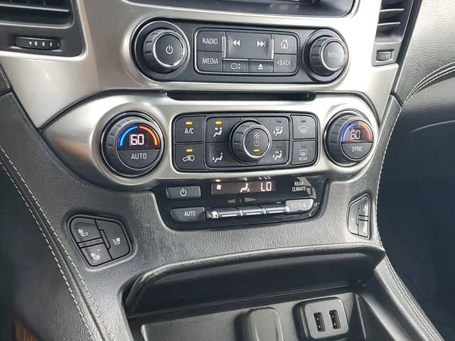 Used 2019 SHADOW GRAY METALLIC Chevrolet Premier image 18