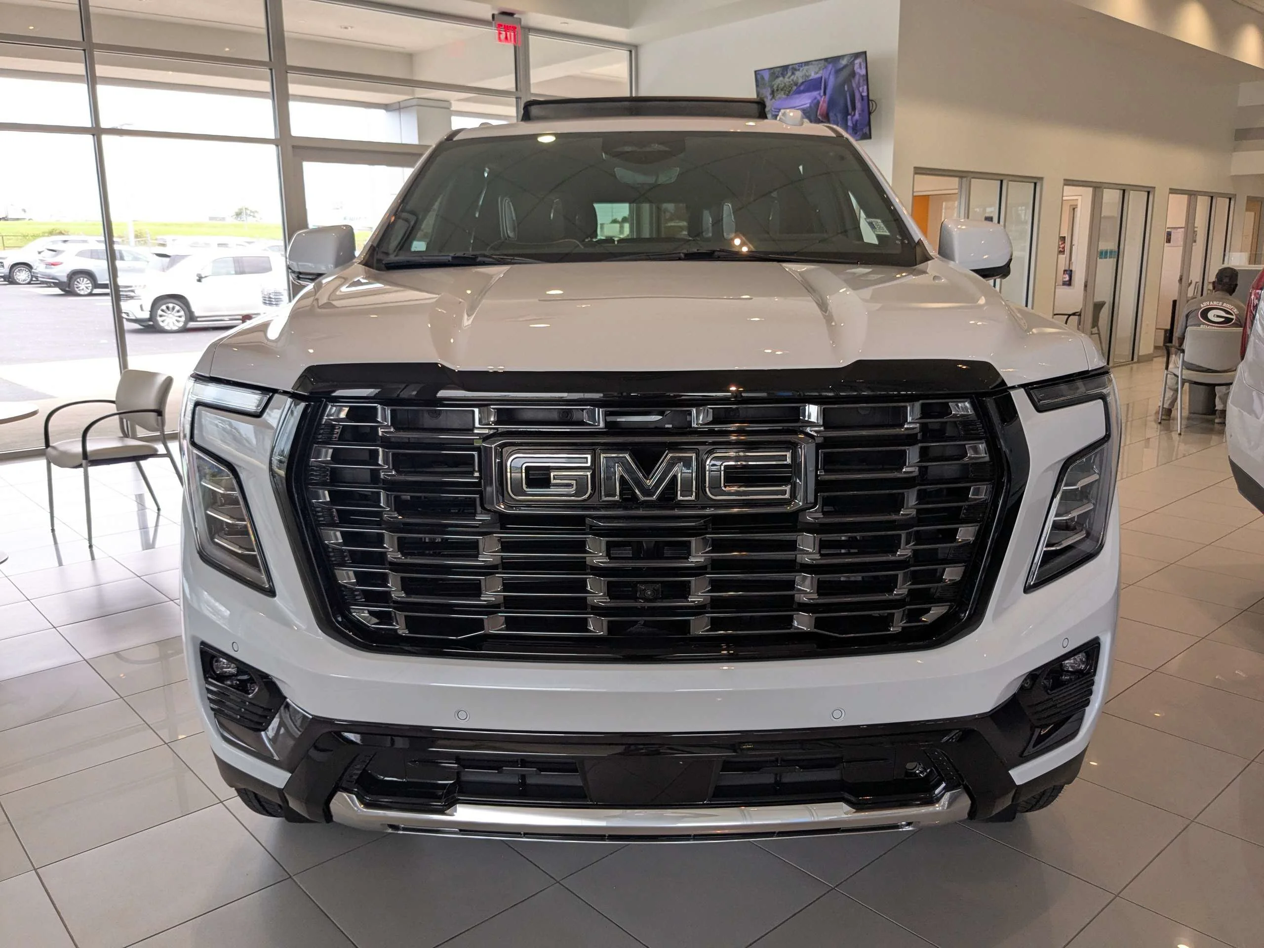 2027 GMC Yukon Denali Ultimate - Photo 9