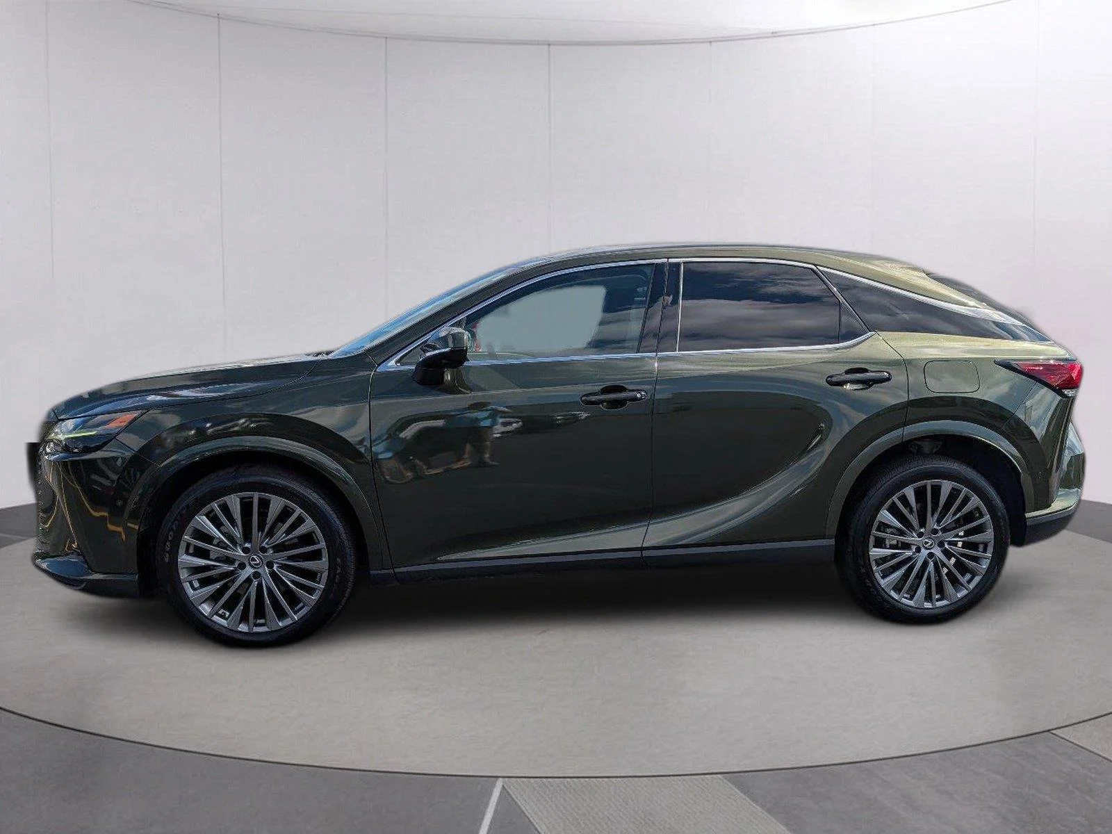 Used 2023 Nori Green Pearl Lexus RX 350 Luxury image 2