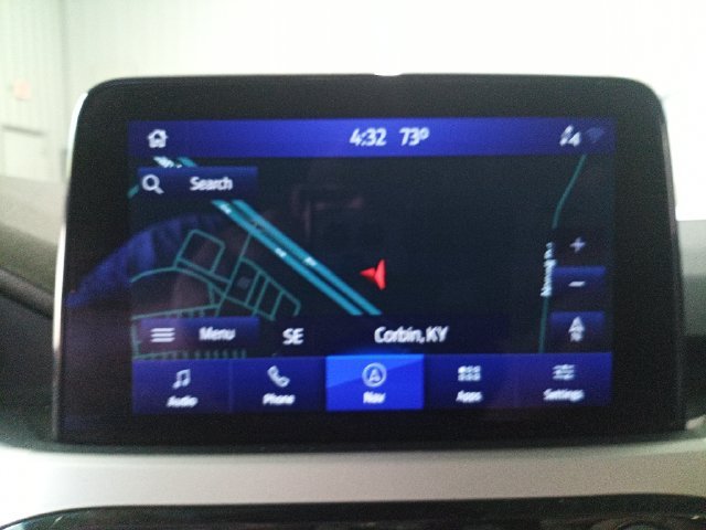 Used 2022 Blue Ford SE image 22