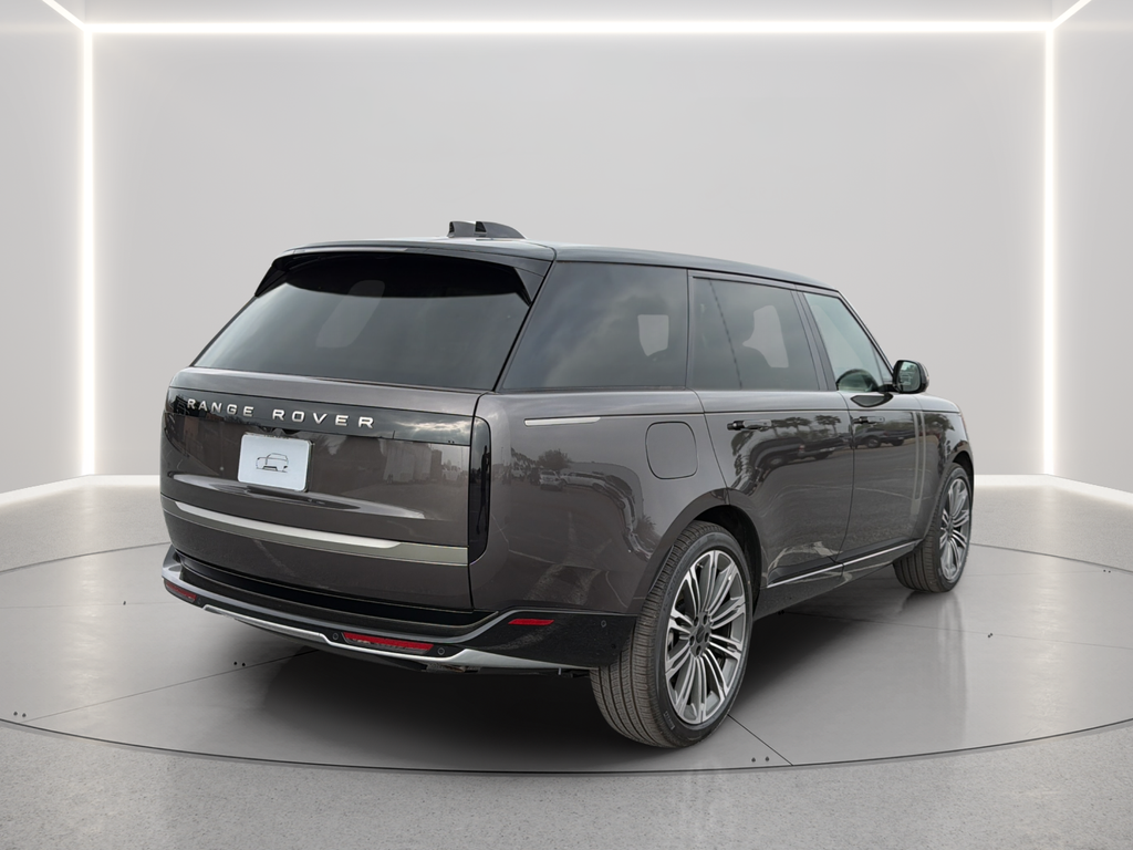 New 2026 Charente Grey Land Rover SE image 16