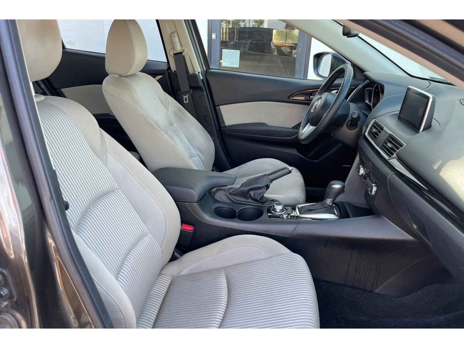 Used 2016 Titanium Flash Mica Mazda i Touring image 19