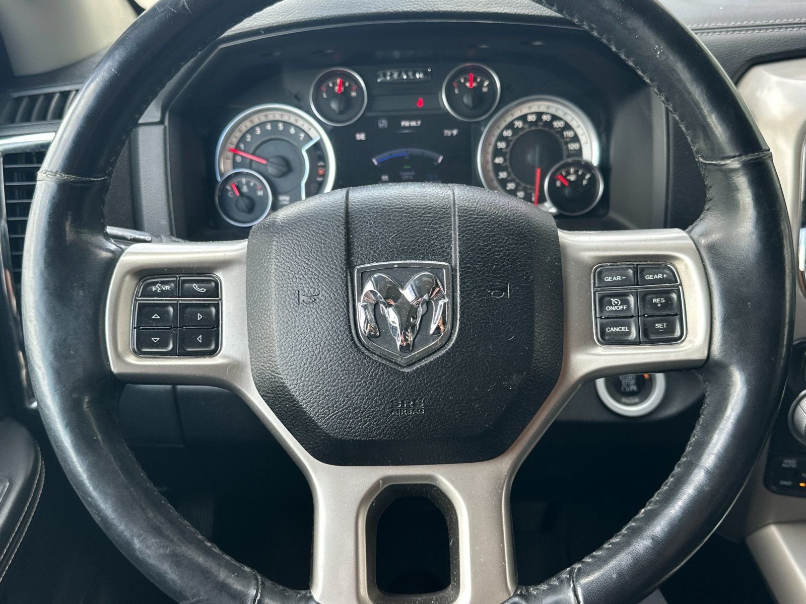 Used 2014 Bright White Clearcoat Ram Laramie image 21