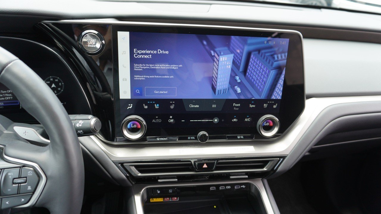Certified Used 2025 SONIC CHROME Lexus TX 350 Premium image 16