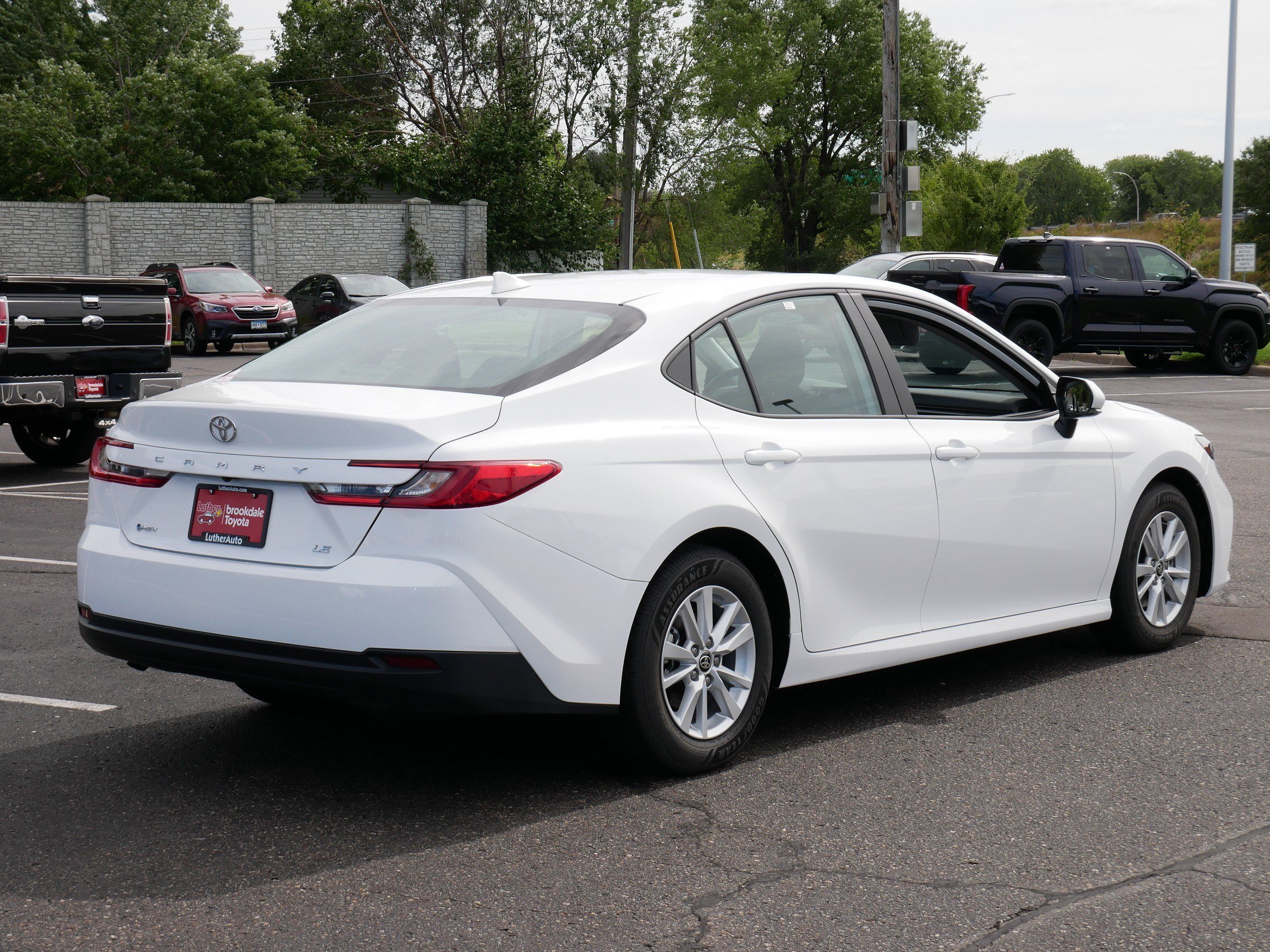 Used 2026 Ice Cap Toyota LE image 7