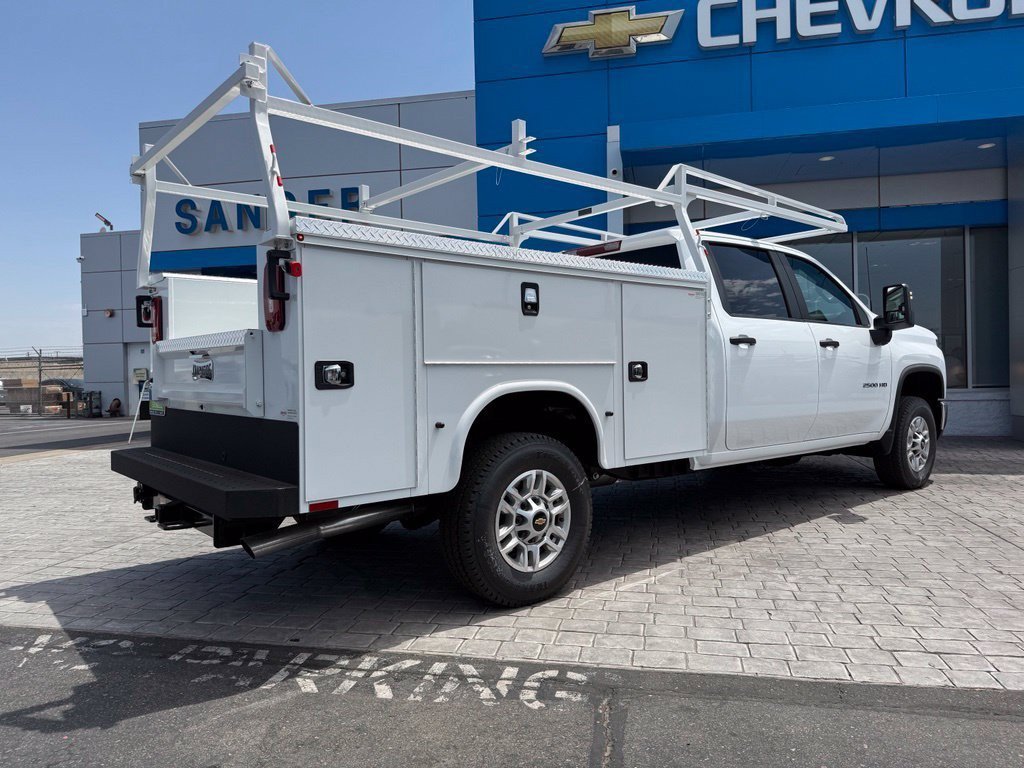 2026 Chevrolet Silverado 2500 HD WT view 9