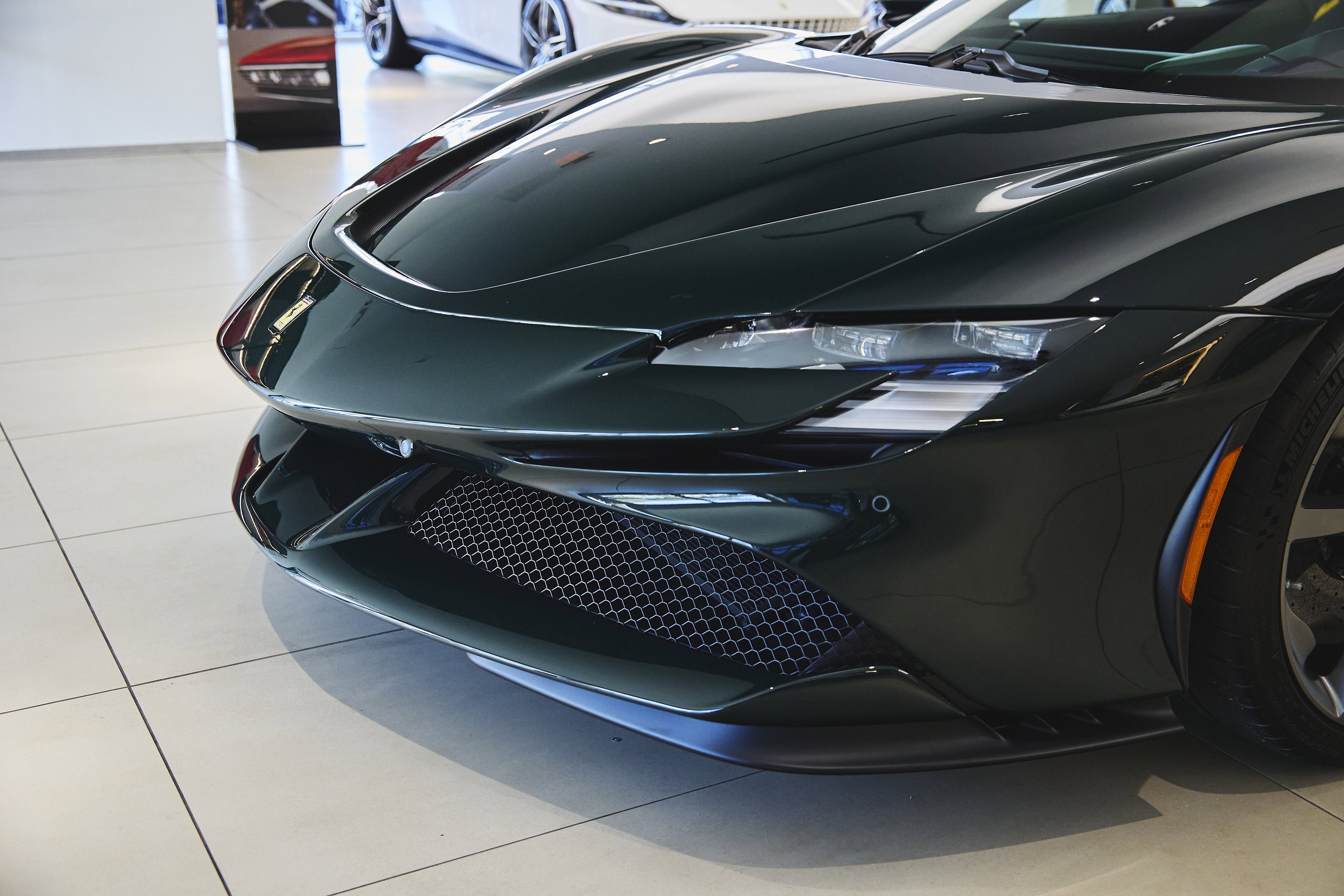 2024 Ferrari SF90 Base - Photo 19