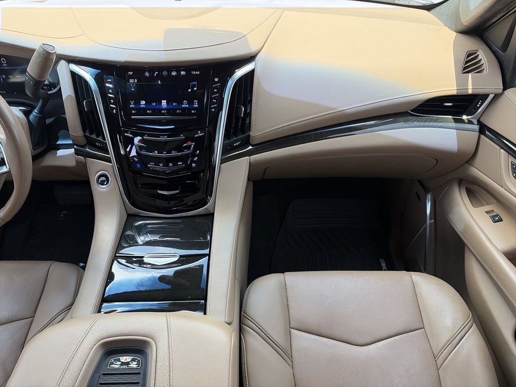 Used 2019 Black Raven Cadillac Platinum Edition image 20