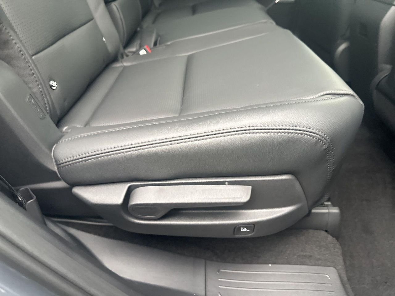 2026 Hyundai Santa Fe Limited - Photo 43