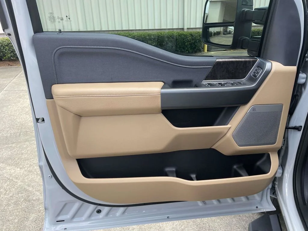 New 2026 Avalanche Ford F-250® Lariat® image 15