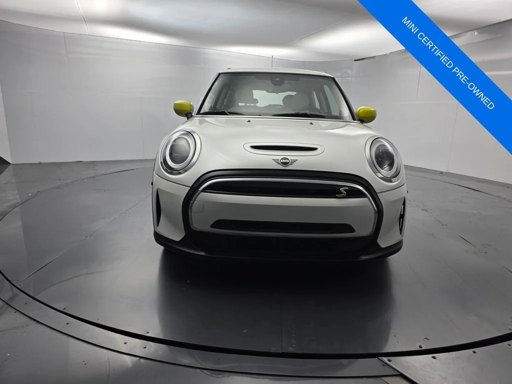 Certified 2024 MINI Hardtop 2 Door SE with VIN WMW13DJ08R2U62743 for sale in West Palm Beach, FL