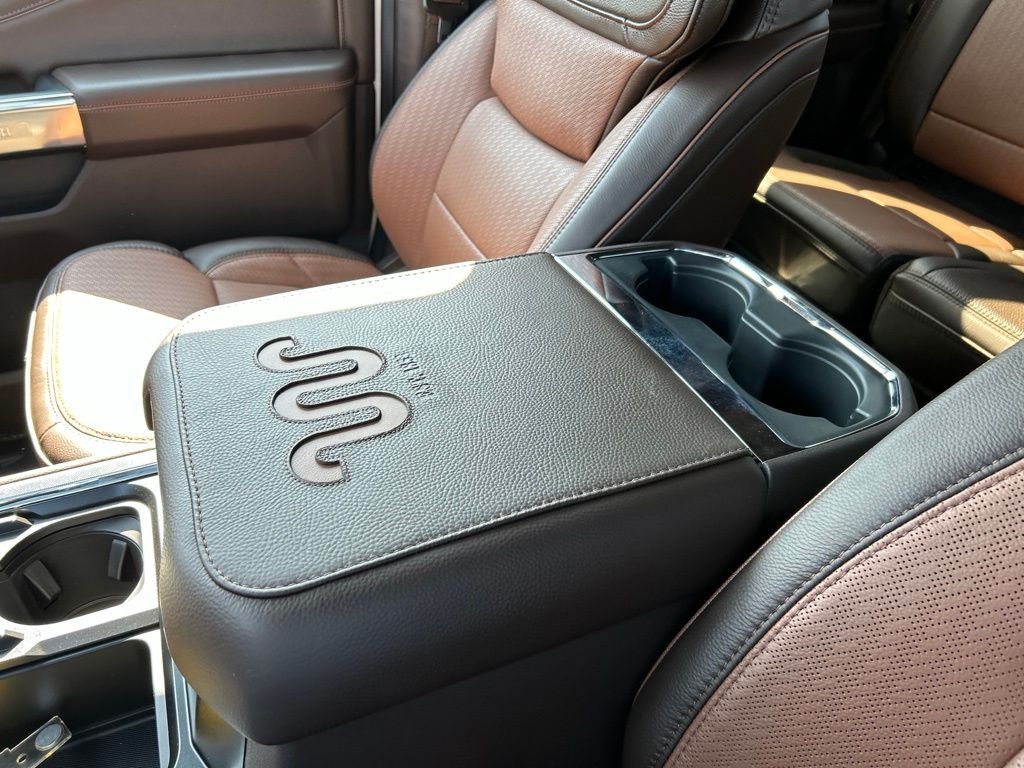 New 2026 Star White Metallic Tri-Coat Ford King Ranch image 34