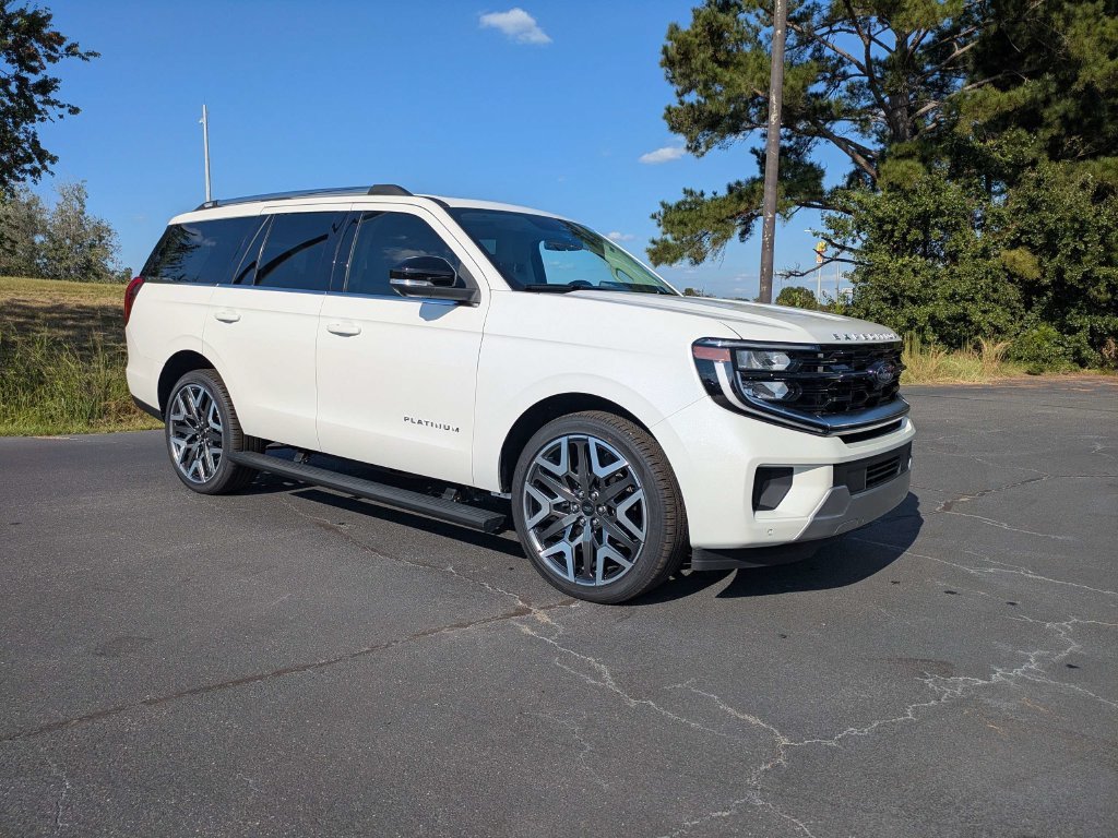 New 2026 White Ford Platinum image 2
