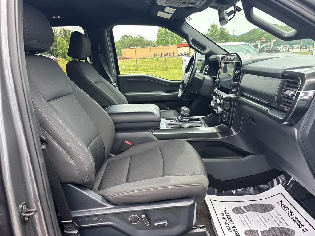 Used 2021 Gray Ford XLT image 12