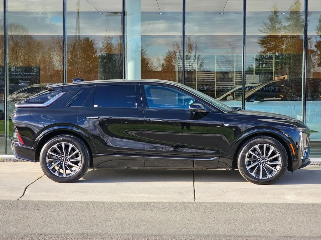 Used 2025 Stellar Black Metallic Cadillac Sport 2 image 7