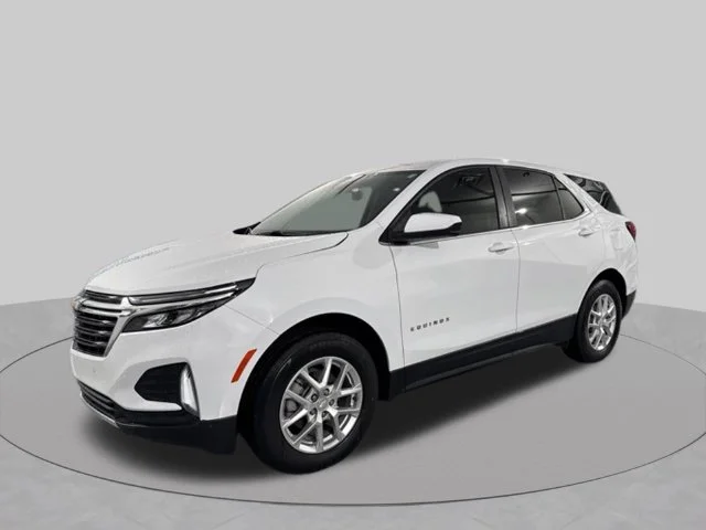 Used 2023 White Chevrolet LT image 3