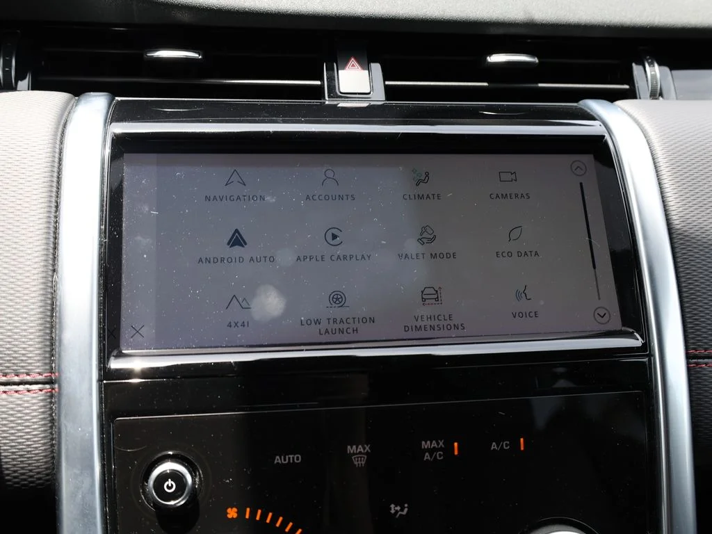 Used 2023 Gray Land Rover S R-Dynamic image 33
