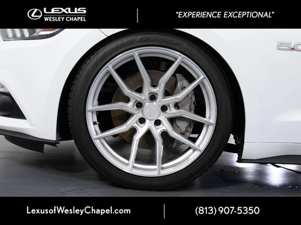 Used 2015 White Ford GT image 4