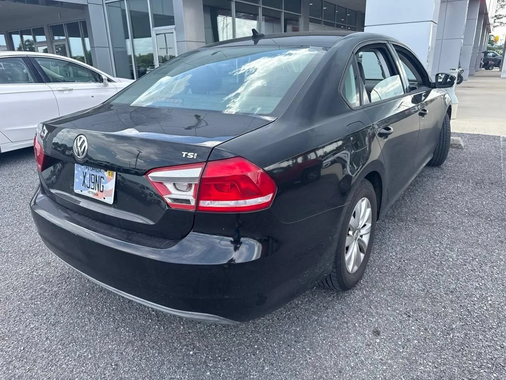 Used 2014 Black Volkswagen 1.8T Wolfsburg Edition image 7