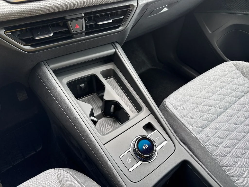 New 2026 Pure White Volkswagen S image 18